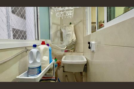 Apartamento para alugar com 72m², 2 quartos e sem vaga Apartamento para alugar com 72m², 2 quartos e sem vagaÁrea de Serviço