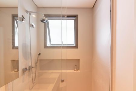 Apartamento para alugar com 109m², 2 quartos e 2 vagasBanheiro da Suíte 1