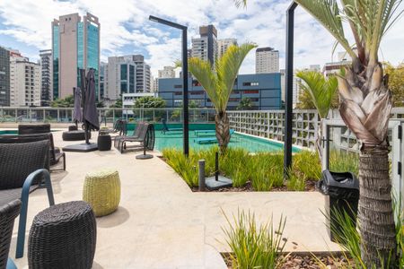 Apartamento para alugar com 109m², 2 quartos e 2 vagasÁrea comum - Piscina