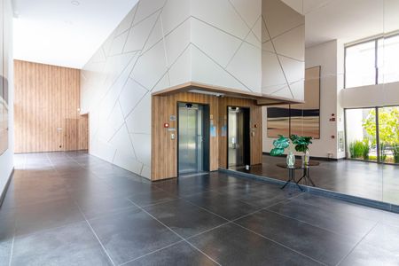 Apartamento para alugar com 109m², 2 quartos e 2 vagasHall social