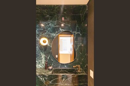 Apartamento para alugar com 109m², 2 quartos e 2 vagasLavabo