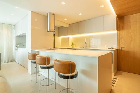 Apartamento para alugar com 109m², 2 quartos e 2 vagasCozinha