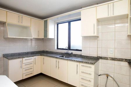 Apartamento para alugar com 110m², 3 quartos e 2 vagasCozinha + Área de Serviço