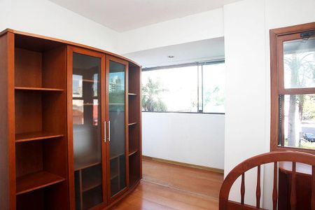 Apartamento para alugar com 110m², 3 quartos e 2 vagasQuarto 2