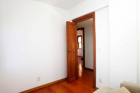 Apartamento para alugar com 110m², 3 quartos e 2 vagasQuarto 3