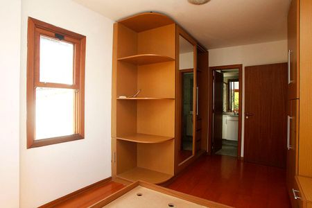 Apartamento para alugar com 110m², 3 quartos e 2 vagasQuarto 1 Suíte