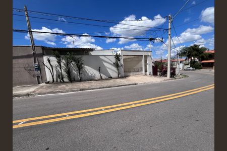 Casa à venda com 145m², 4 quartos e 3 vagas