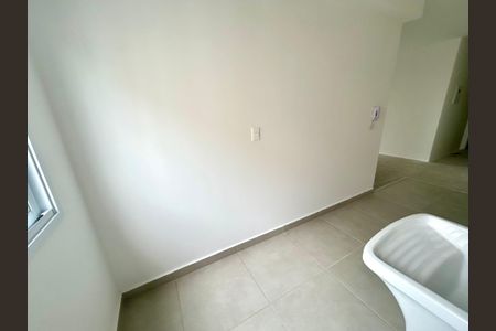 Apartamento à venda com 58m², 2 quartos e 1 vagaÁrea de Serviço