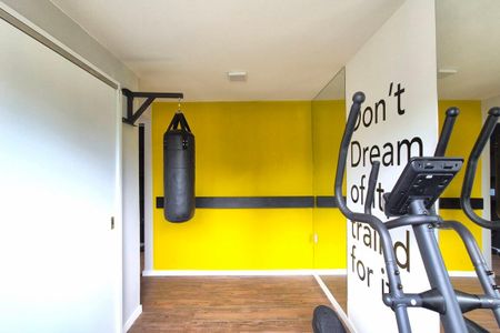 Apartamento para alugar com 38m², 2 quartos e 1 vaga Apartamento para alugar com 38m², 2 quartos e 1 vagaÁrea comum - Academia