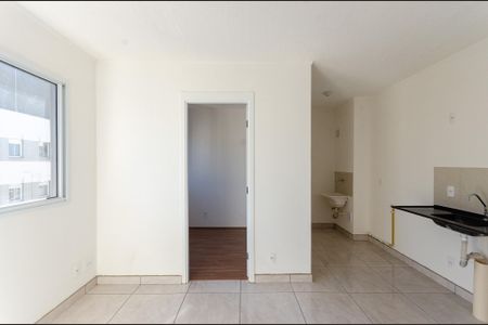 Sala de apartamento para alugar com 2 quartos, 38m² em Parque Pan Americano, São Paulo