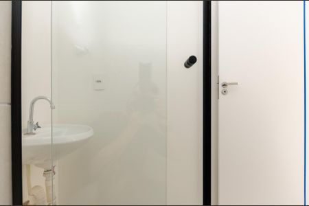 Apartamento para alugar com 38m², 2 quartos e sem vagaBanheiro