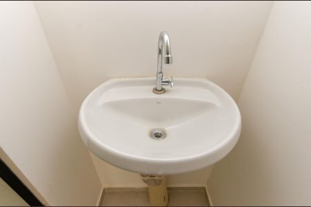 Apartamento para alugar com 38m², 2 quartos e sem vagaBanheiro