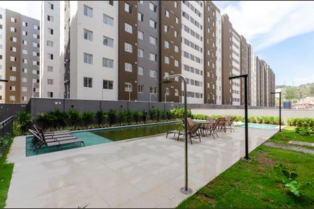 Apartamento para alugar com 38m², 2 quartos e sem vagaÁrea comum - Piscina