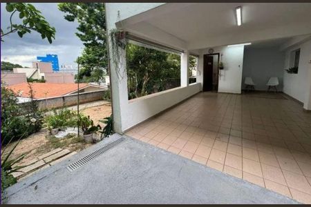 Casa à venda com 221m², 3 quartos e 2 vagasÁrea externa