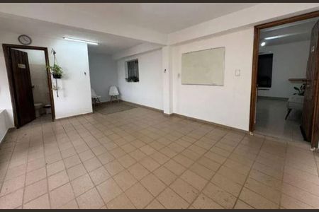 Casa à venda com 221m², 3 quartos e 2 vagasÁrea externa