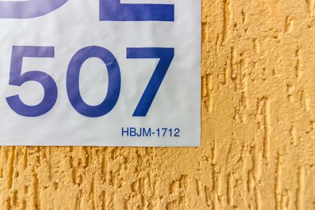 Apartamento à venda com 54m², 2 quartos e 1 vaga Apartamento à venda com 54m², 2 quartos e 1 vagaCode