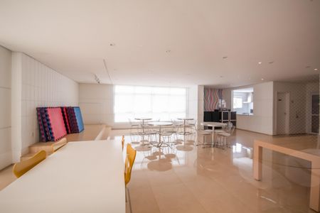 Apartamento à venda com 53m², 2 quartos e 1 vagaÁrea comum - Salão de festas