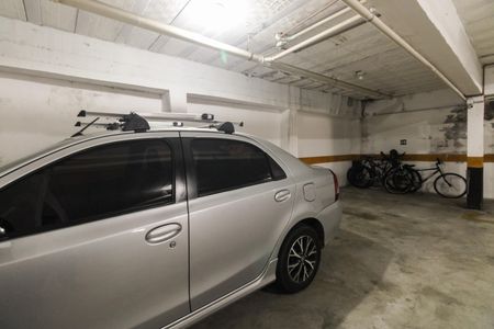 Apartamento à venda com 88m², 3 quartos e 2 vagas Apartamento à venda com 88m², 3 quartos e 2 vagasCondomínio - Garagem 2 Vagas Fixas