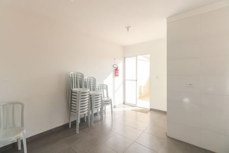 Apartamento à venda com 88m², 3 quartos e 2 vagas Apartamento à venda com 88m², 3 quartos e 2 vagasÁrea Comum - Salão de Festas