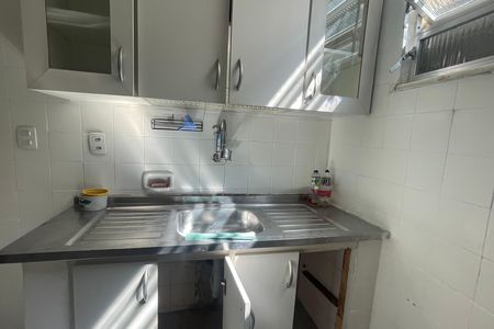 Cozinha de casa para alugar com 1 quarto, 101m² em Vila Rosário, Duque de Caxias