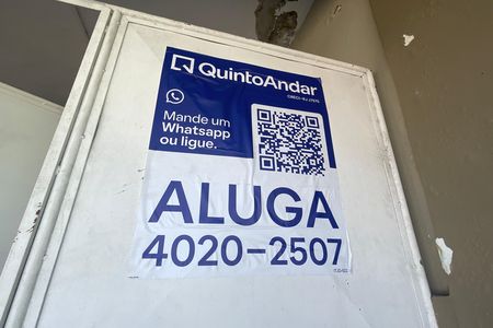 Plaquinha instalada de casa para alugar com 1 quarto, 101m² em Vila Rosário, Duque de Caxias