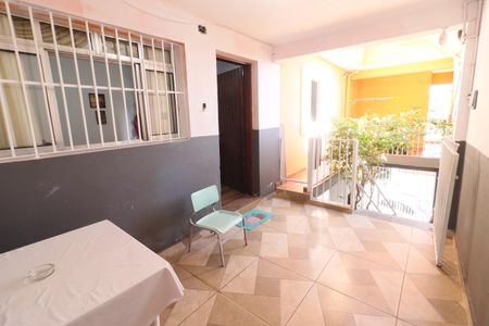 Casa à venda com 170m², 5 quartos e 2 vagasHall de entrada