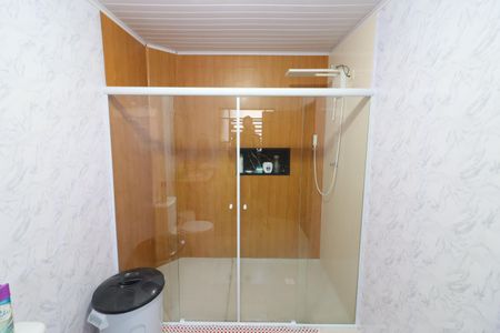 Casa à venda com 170m², 5 quartos e 2 vagasBanheiro 2