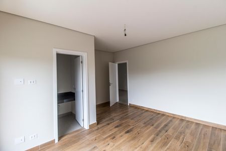 Casa de condomínio à venda com 502m², 4 quartos e 6 vagasSuíte 3