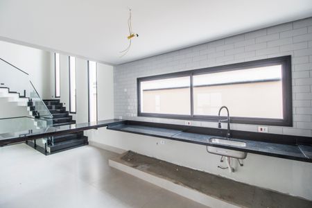 Casa de condomínio à venda com 502m², 4 quartos e 6 vagasCozinha