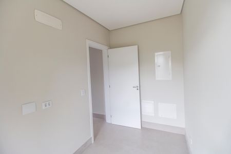 Casa de condomínio à venda com 502m², 4 quartos e 6 vagasEscritório