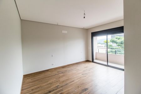 Casa de condomínio à venda com 502m², 4 quartos e 6 vagasSuíte 3