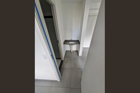Apartamento para alugar com 35m², 2 quartos e sem vaga Apartamento para alugar com 35m², 2 quartos e sem vagaBanheiro