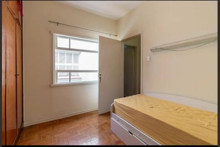 Casa à venda com 200m², 4 quartos e 2 vagasQuarto