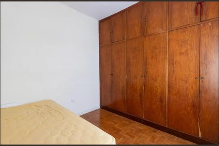 Quarto de casa à venda com 4 quartos, 200m² em Campo Belo, São Paulo