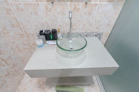 Apartamento para alugar com 74m², 1 quarto e sem vaga Apartamento para alugar com 74m², 1 quarto e sem vagaBanheiro