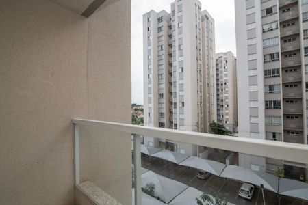 Apartamento para alugar com 58m², 2 quartos e 1 vaga Apartamento para alugar com 58m², 2 quartos e 1 vagaVaranda