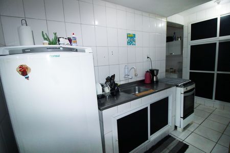 Apartamento à venda com 55m², 2 quartos e 1 vagaCozinha