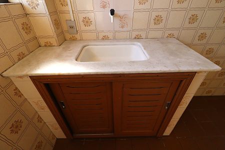 Cozinha de kitnet/studio para alugar com 1 quarto, 34m² em Rubem Berta, Porto Alegre