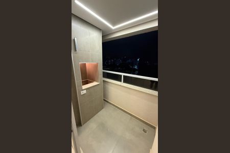 Apartamento para alugar com 62m², 2 quartos e 1 vaga Apartamento para alugar com 62m², 2 quartos e 1 vagaSacada