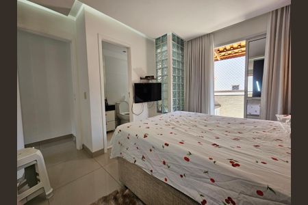 Casa de condomínio à venda com 157m², 3 quartos e 2 vagasSuite