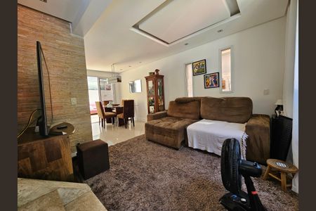 Sala de casa de condomínio à venda com 3 quartos, 157m² em Jardim São Luís, São Paulo