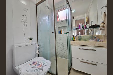 Casa de condomínio à venda com 157m², 3 quartos e 2 vagasBanheiro