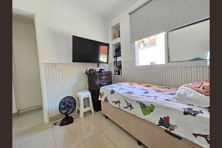 Casa de condomínio à venda com 157m², 3 quartos e 2 vagasQuarto 2