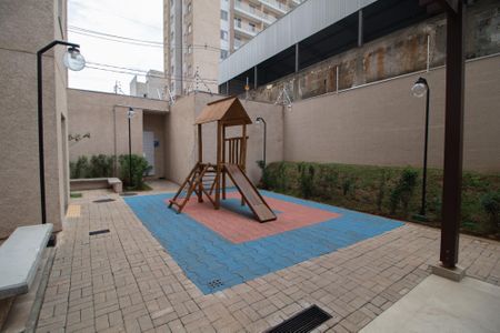 Apartamento à venda com 32m², 2 quartos e sem vagaÁrea comum - Playground