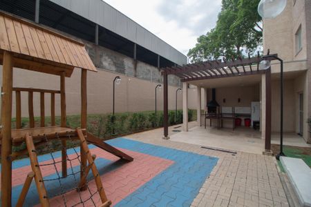 Apartamento à venda com 32m², 2 quartos e sem vagaÁrea comum - Playground