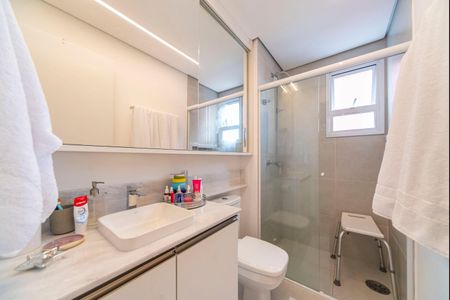 Apartamento à venda com 67m², 2 quartos e 2 vagas Apartamento à venda com 67m², 2 quartos e 2 vagasBanheiro do Quarto 2