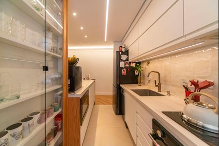 Apartamento à venda com 67m², 2 quartos e 2 vagas Apartamento à venda com 67m², 2 quartos e 2 vagasCozinha