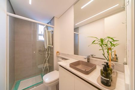 Apartamento à venda com 67m², 2 quartos e 2 vagas Apartamento à venda com 67m², 2 quartos e 2 vagasBanheiro Social