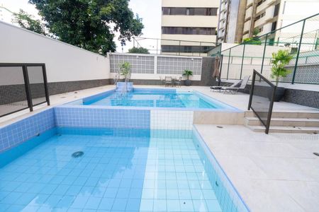 Apartamento à venda com 67m², 2 quartos e 2 vagas Apartamento à venda com 67m², 2 quartos e 2 vagasÁrea comum - Piscina