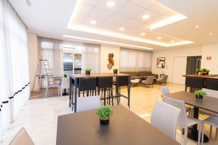 Apartamento à venda com 67m², 2 quartos e 2 vagas Apartamento à venda com 67m², 2 quartos e 2 vagasÁrea comum - Salão de festas